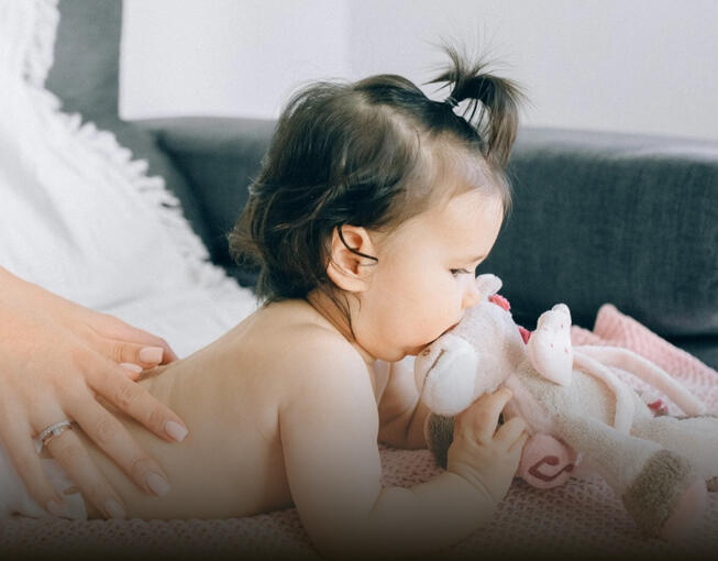 Perawatan pijat dan kebutuhan khusus bagi bayi serta anak-anak untuk mendukung pertumbuhan, menjaga kesehatan, dan memberikan kenyamanan. Layanan ini juga membantu menstimulasi motorik, meningkatkan nafsu makan, hingga mengurangi kolik pada bayi.